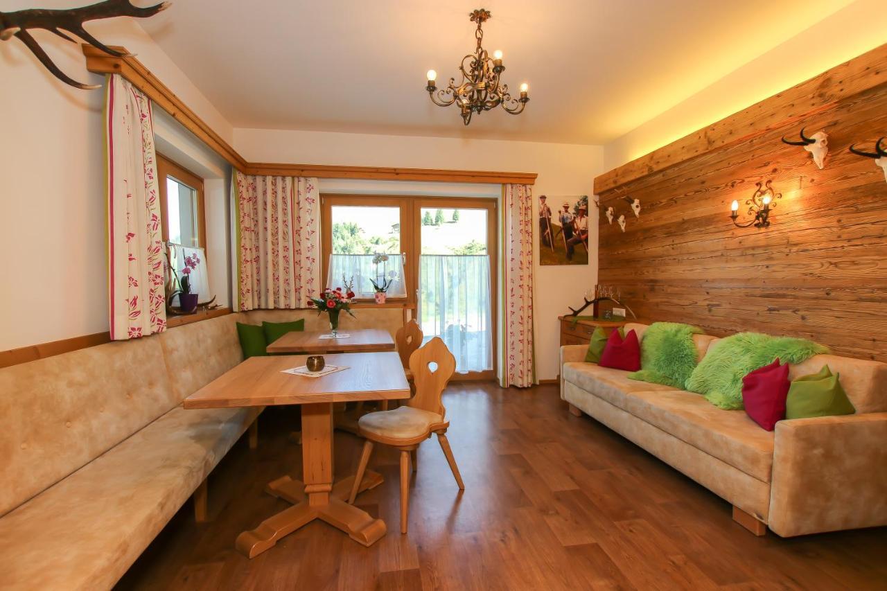 Landhaus Hinterglemm Lägenhet Saalbach-Hinterglemm Exteriör bild