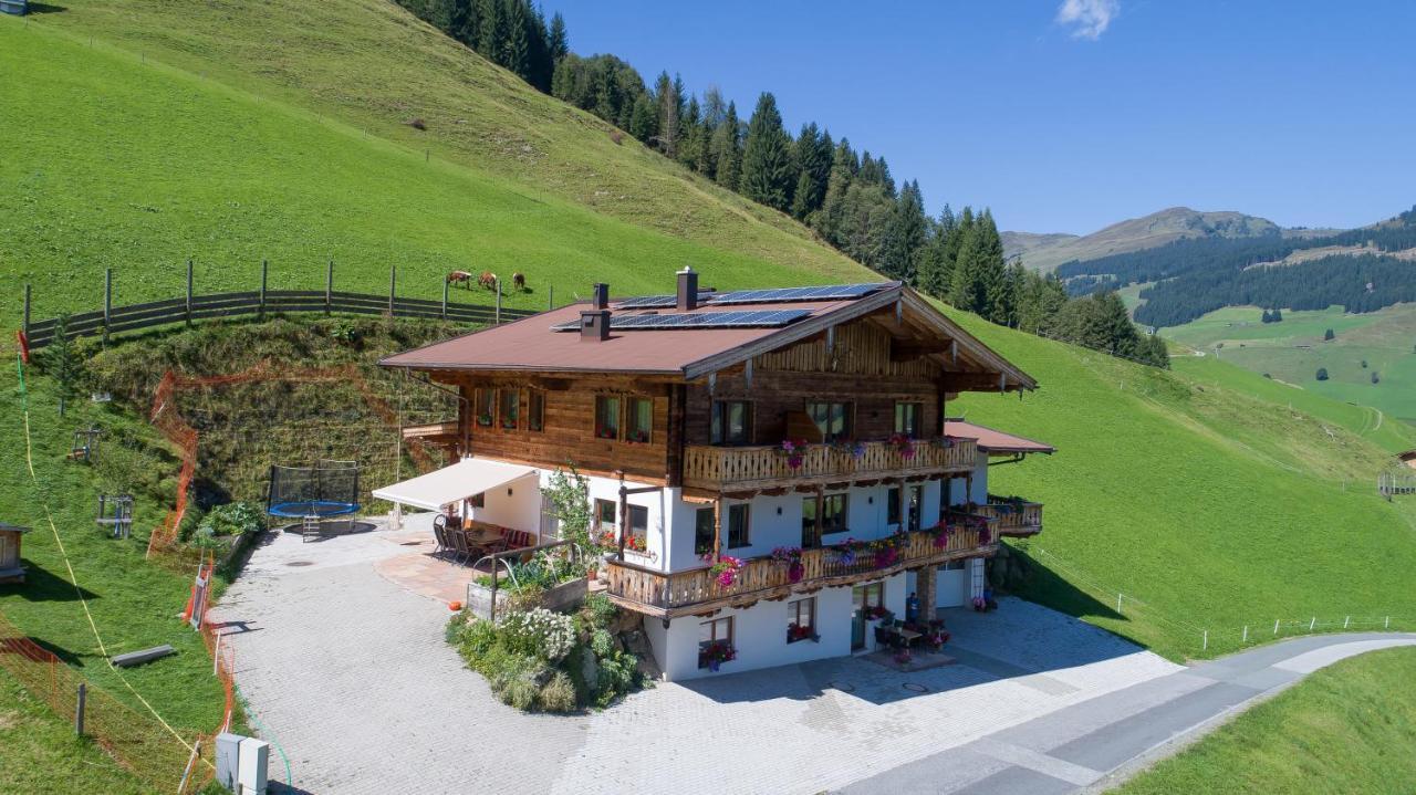 Landhaus Hinterglemm Lägenhet Saalbach-Hinterglemm Exteriör bild